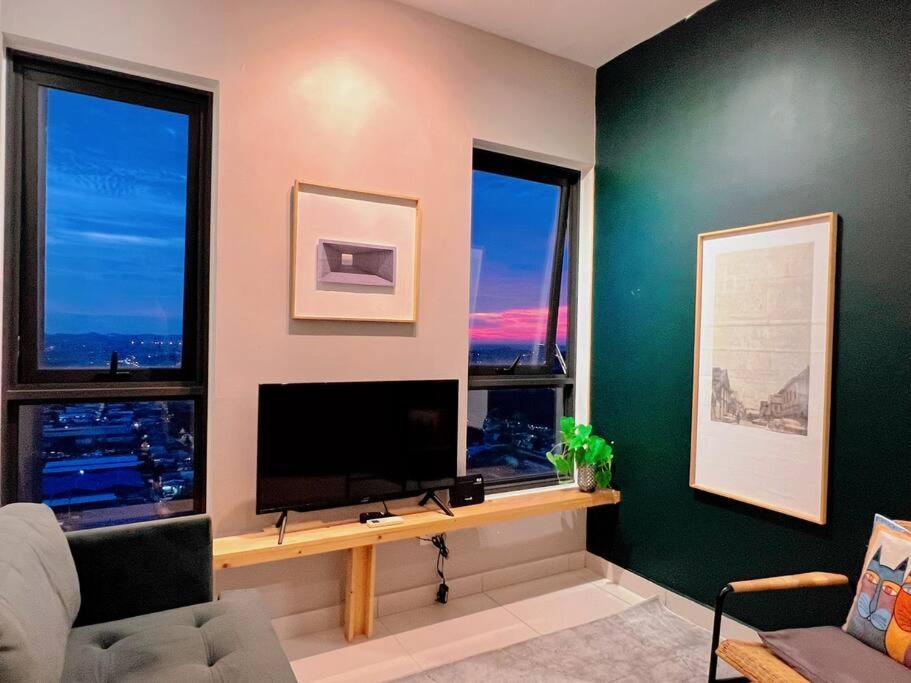 Studio Staycation D'Sara @ Linked Mrt, Near Thomson Hospital & Sungai Buloh Hospital Exteriör bild